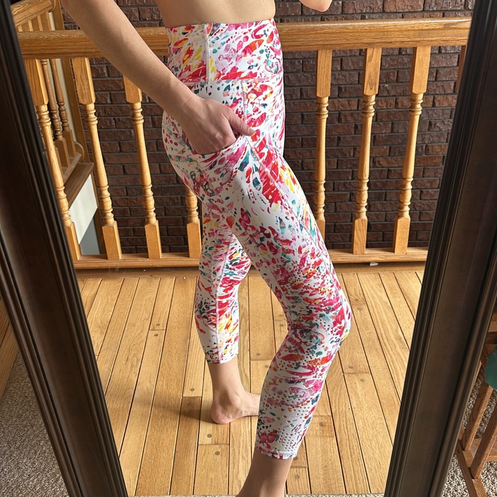 NWOT Women's leggings